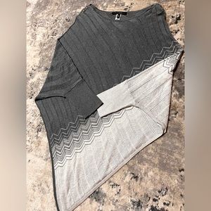 WHBM sweater pull over, large size.  Great condition